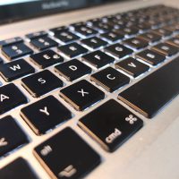 MacBook Reparatur in Schnelsen